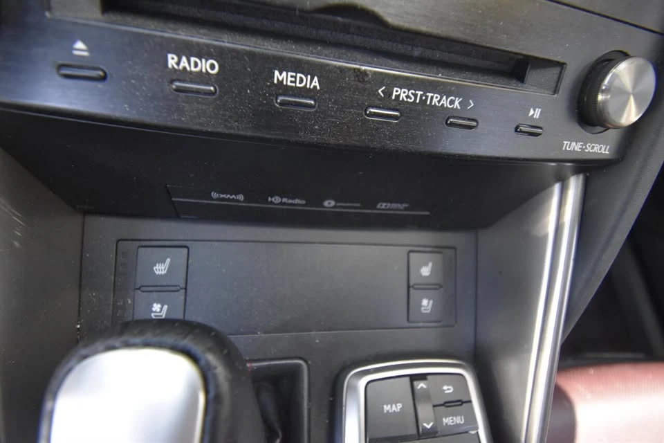 2018 Lexus IS 3rd Gen - Image 13 of 14