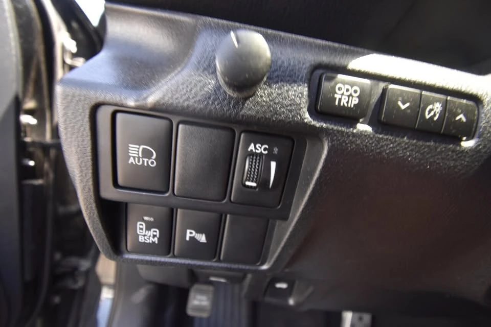 2018 Lexus IS 3rd Gen - Image 12 of 14