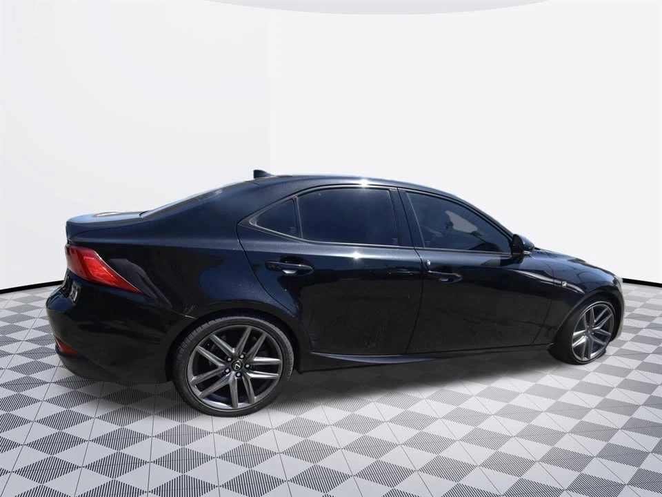 2018 Lexus IS 3rd Gen - Image 5 of 14