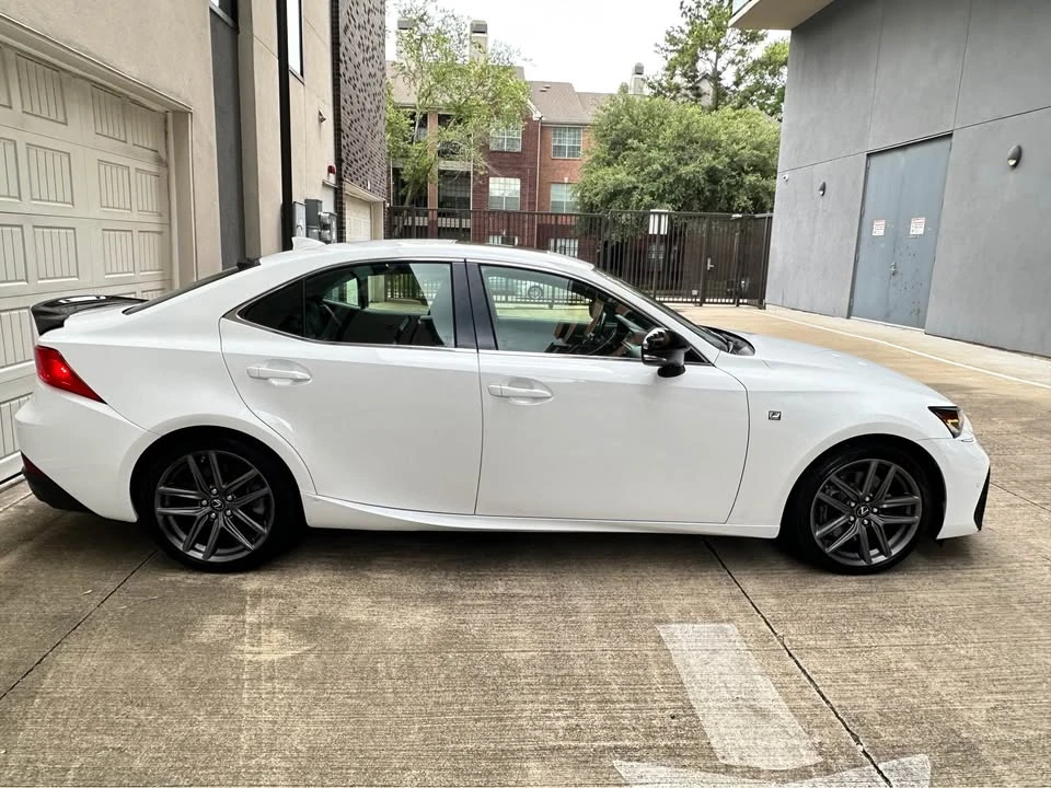 2018 Lexus IS 3rd Gen - Image 4 of 21