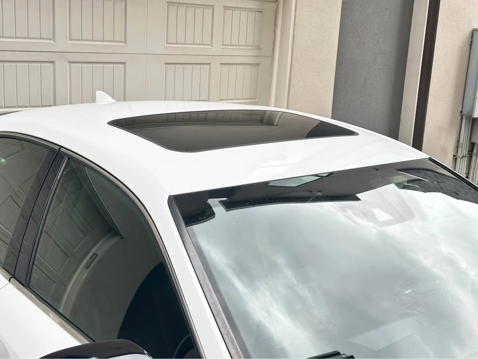 2018 Lexus IS 3rd Gen - Image 9 of 21
