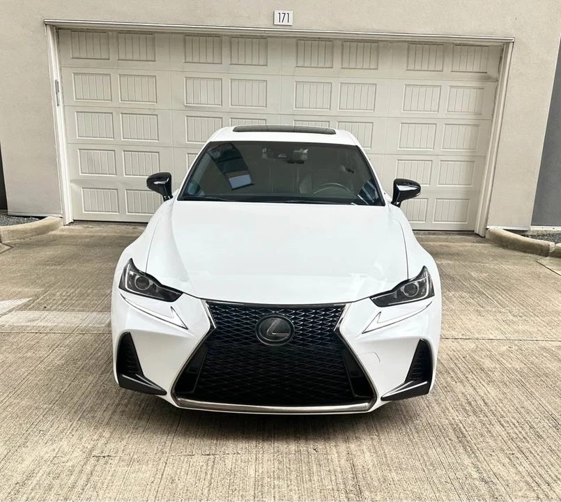 2018 Lexus IS 3rd Gen - Image 3 of 21