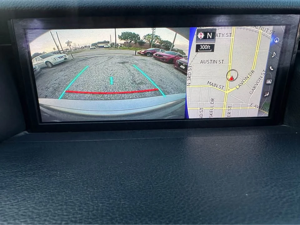 2018 Lexus IS 3rd Gen - Image 13 of 20