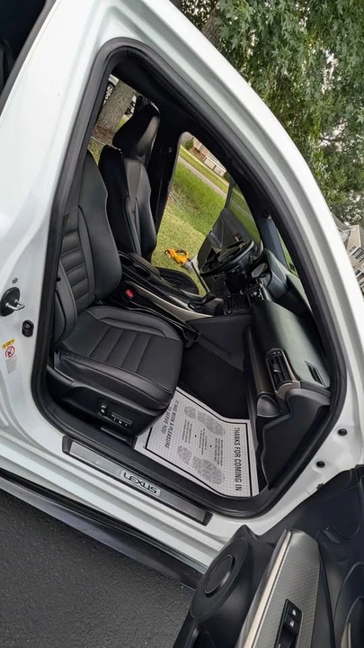 2018 Lexus IS 3rd Gen - Image 15 of 16