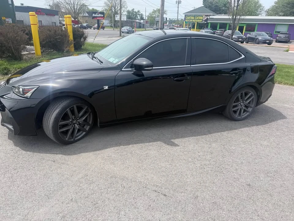 2018 Lexus IS 3rd Gen - Image 5 of 19