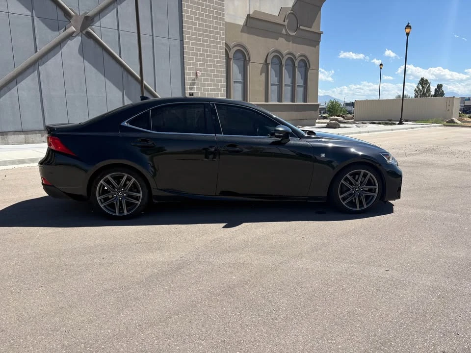 2018 Lexus IS 3rd Gen - Image 11 of 13