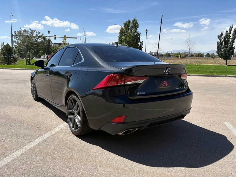 2018 Lexus IS 3rd Gen - Image 7 of 13