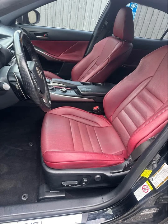 2018 Lexus IS 3rd Gen - Image 17 of 20