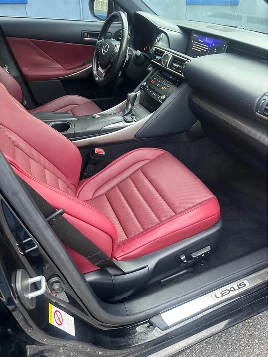 2018 Lexus IS 3rd Gen - Image 13 of 20