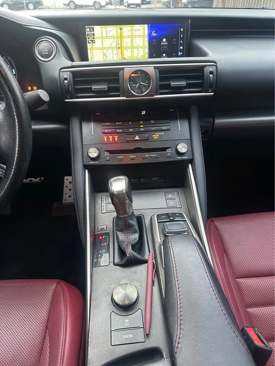 2018 Lexus IS 3rd Gen - Image 20 of 20