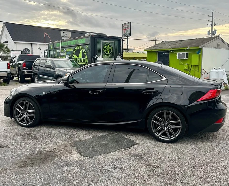 2018 Lexus IS 3rd Gen - Image 7 of 20