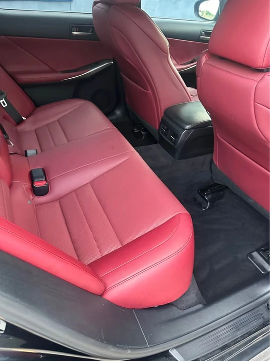 2018 Lexus IS 3rd Gen - Image 12 of 20