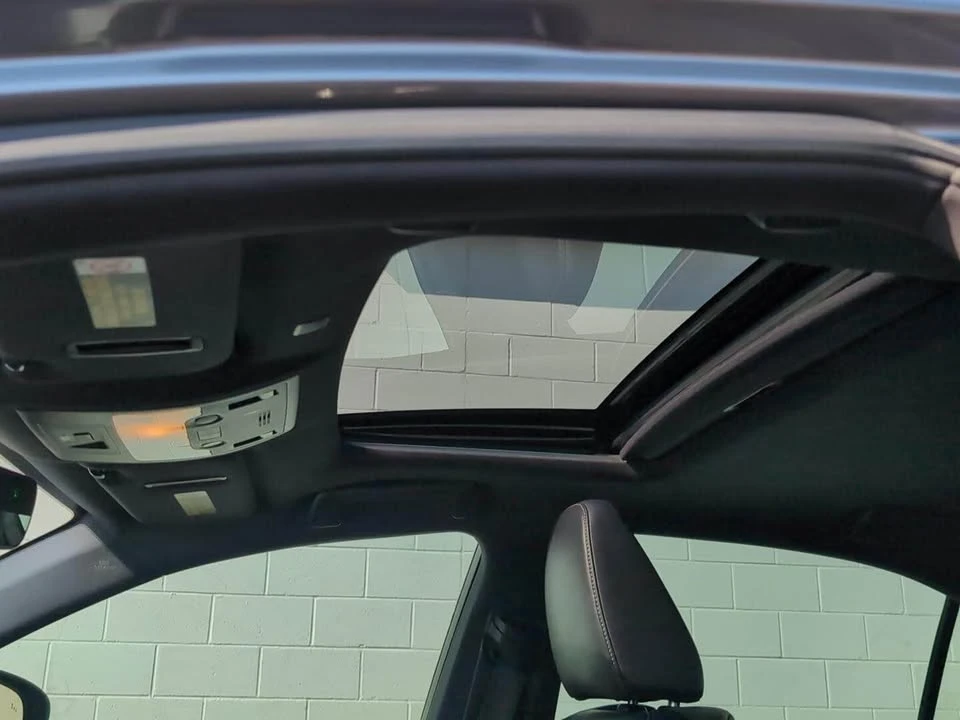 2018 Lexus IS 3rd Gen - Image 9 of 10