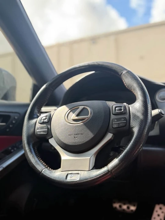 2018 Lexus IS 3rd Gen - Image 11 of 13