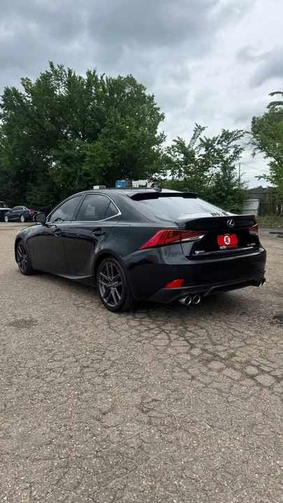 2018 Lexus IS 3rd Gen - Image 15 of 15