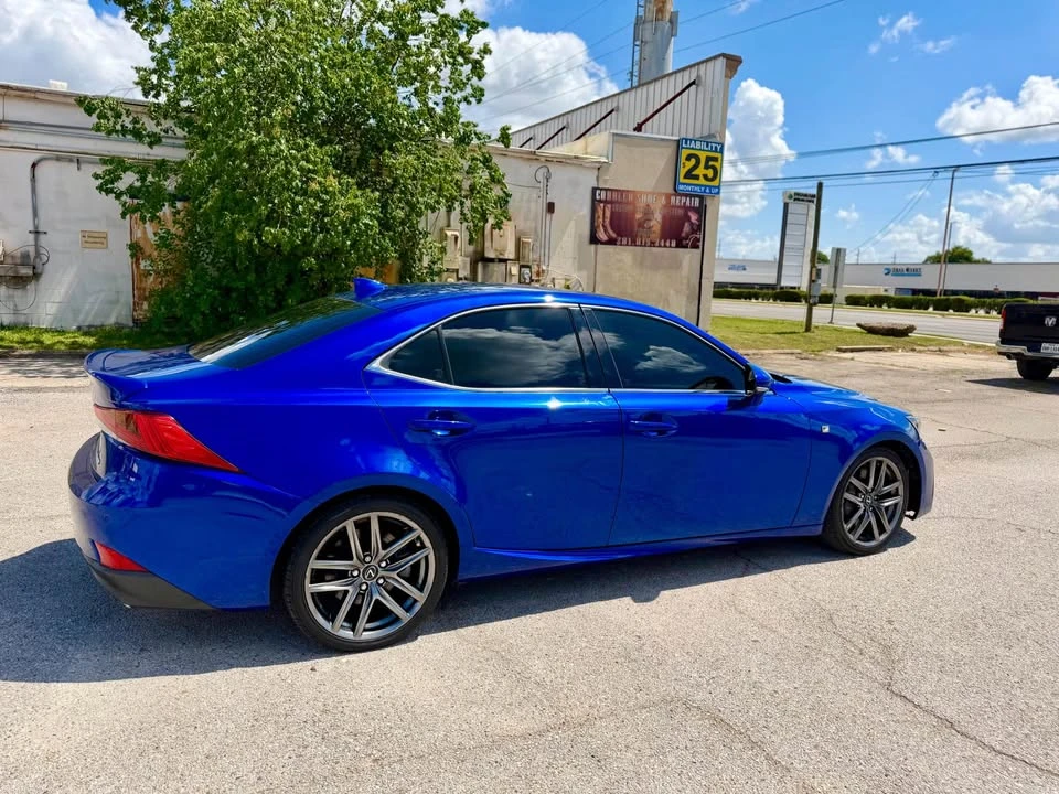 2018 Lexus IS 3rd Gen - Image 6 of 20