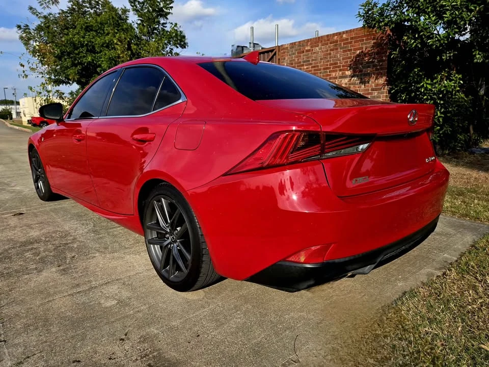 2018 Lexus IS 3rd Gen - Image 7 of 12