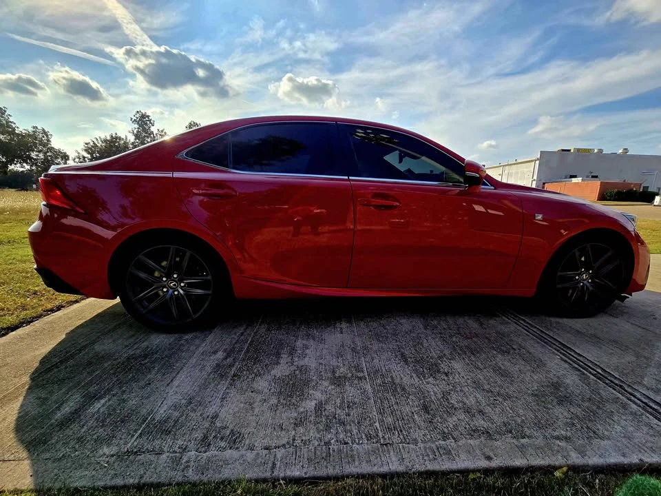 2018 Lexus IS 3rd Gen - Image 5 of 12