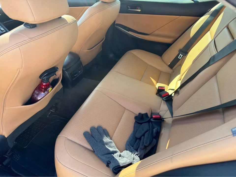 2018 Lexus IS 3rd Gen - Image 14 of 18