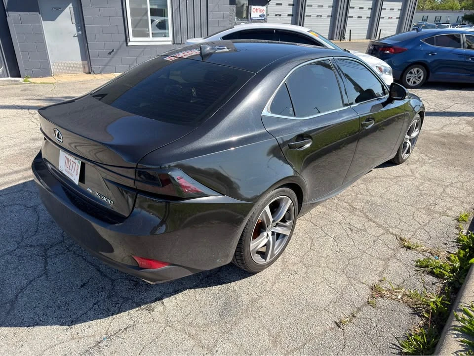 2018 Lexus IS 3rd Gen - Image 7 of 18