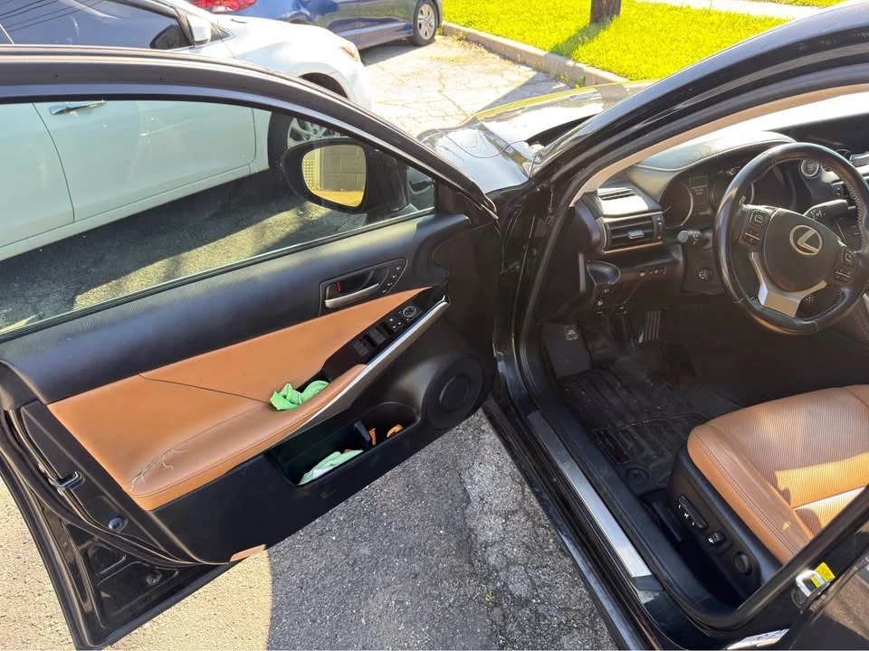 2018 Lexus IS 3rd Gen - Image 15 of 18