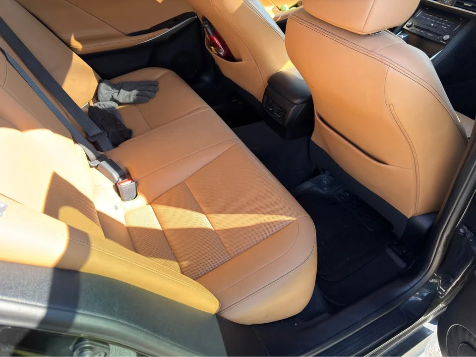 2018 Lexus IS 3rd Gen - Image 12 of 18
