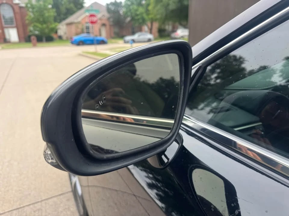 2018 Lexus IS 3rd Gen - Image 10 of 20