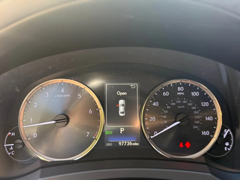2018 Lexus IS 3rd Gen - Image 9 of 14