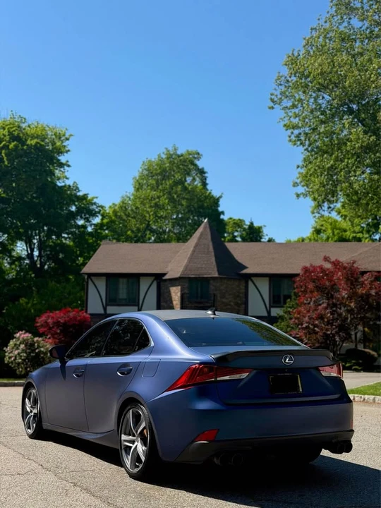 2018 Lexus IS 3rd Gen - Image 5 of 14