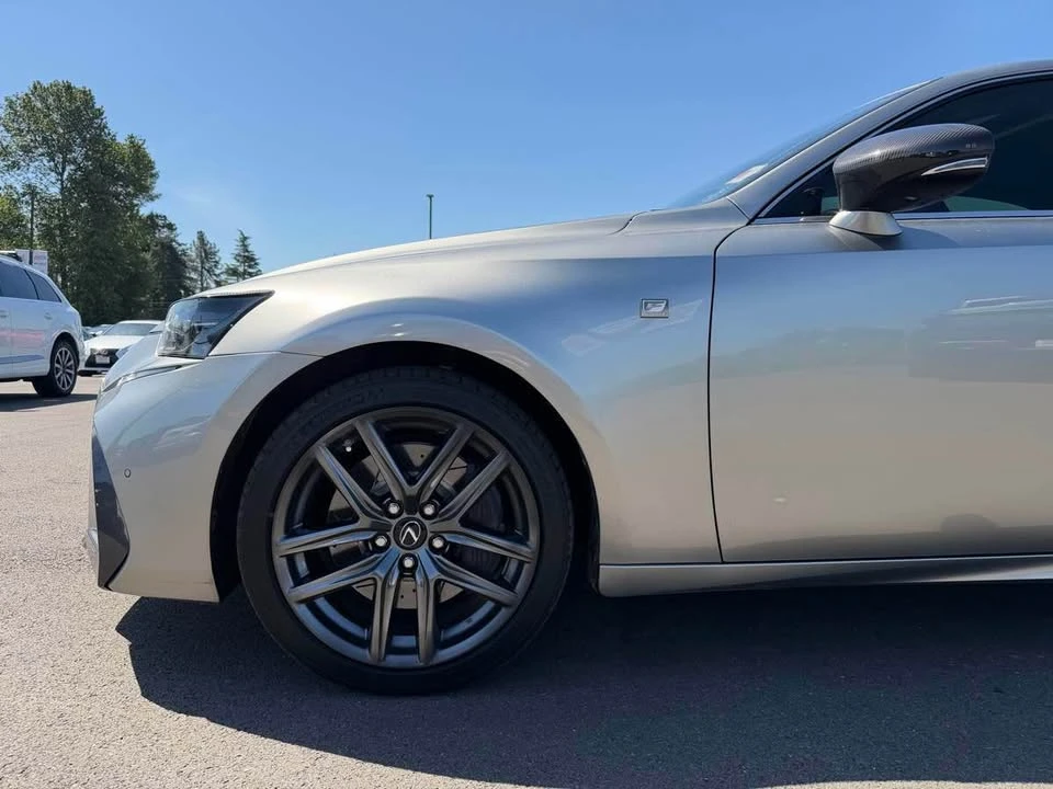 2018 Lexus IS 3rd Gen - Image 5 of 14