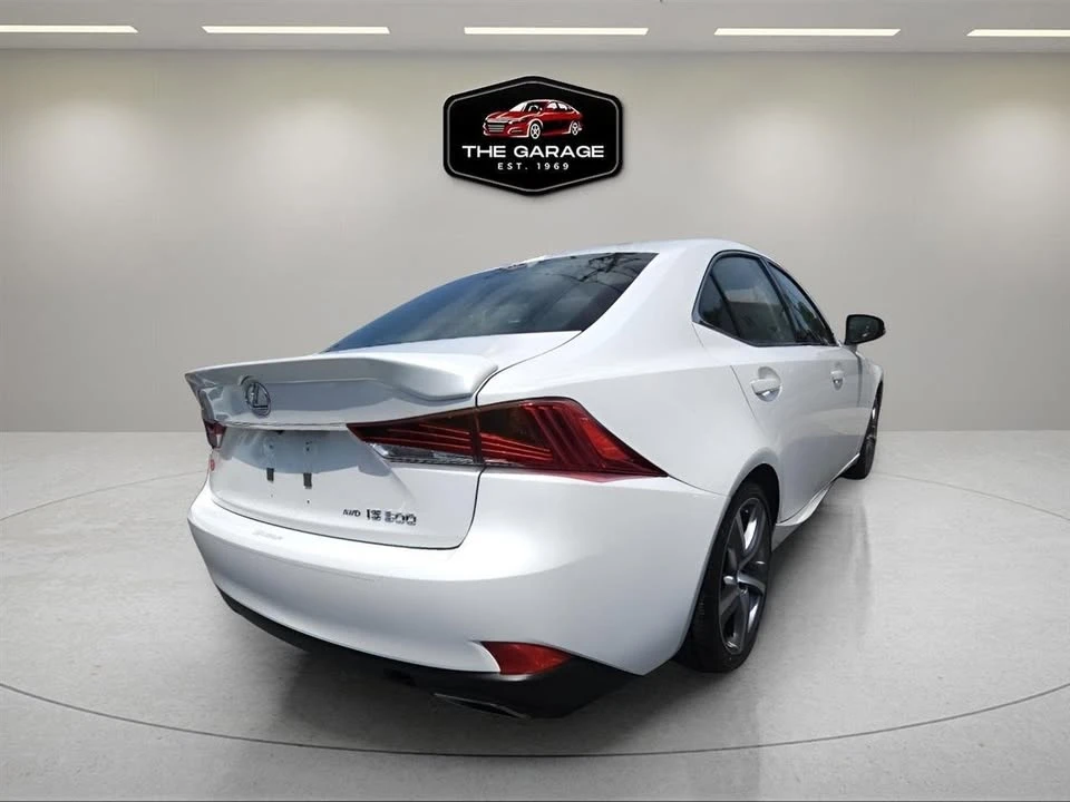 2018 Lexus IS 3rd Gen - Image 6 of 20