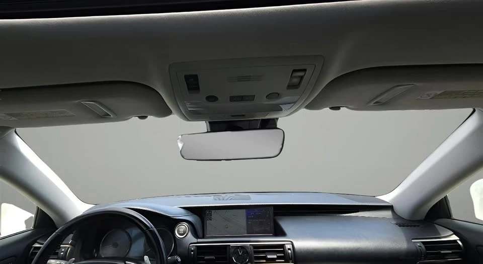 2018 Lexus IS 3rd Gen - Image 17 of 20