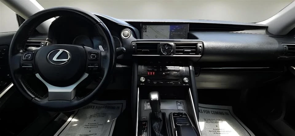 2018 Lexus IS 3rd Gen - Image 14 of 20