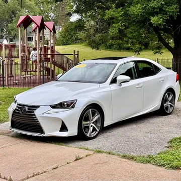 2018 Lexus IS 300