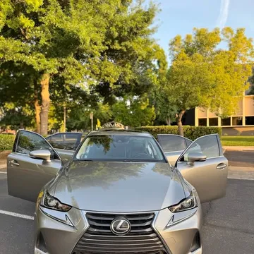 2018 Lexus IS 300 Sedan