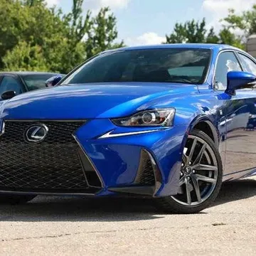 2018 Lexus IS 300 Sedan 4D
