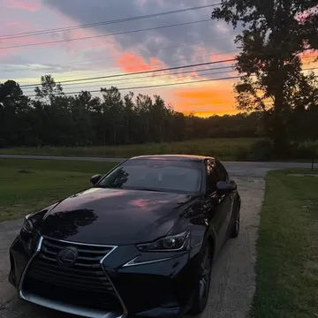 2018 Lexus IS 300 Sedan