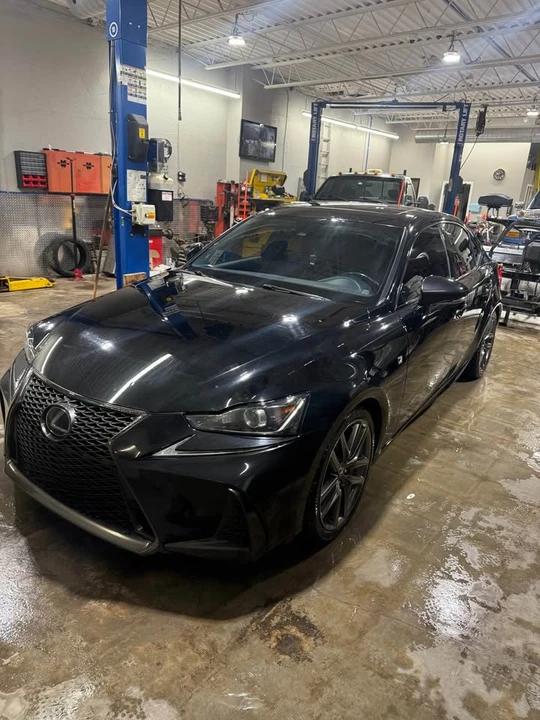 2018 Lexus IS 3rd Gen - Image 2 of 15