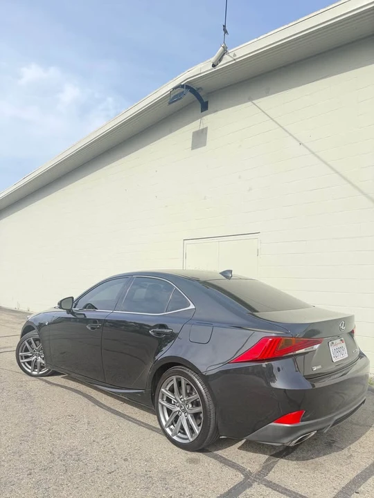 2018 Lexus IS 3rd Gen - Image 6 of 13