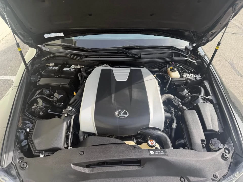 2018 Lexus IS 3rd Gen - Image 12 of 13