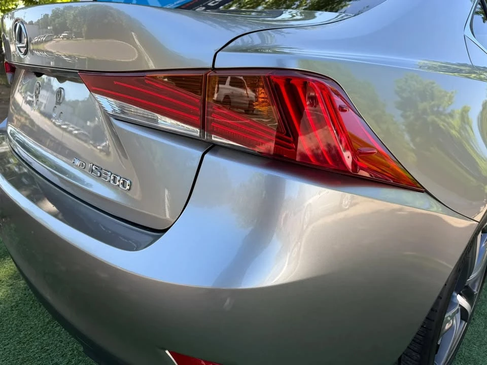 2018 Lexus IS 3rd Gen - Image 13 of 20
