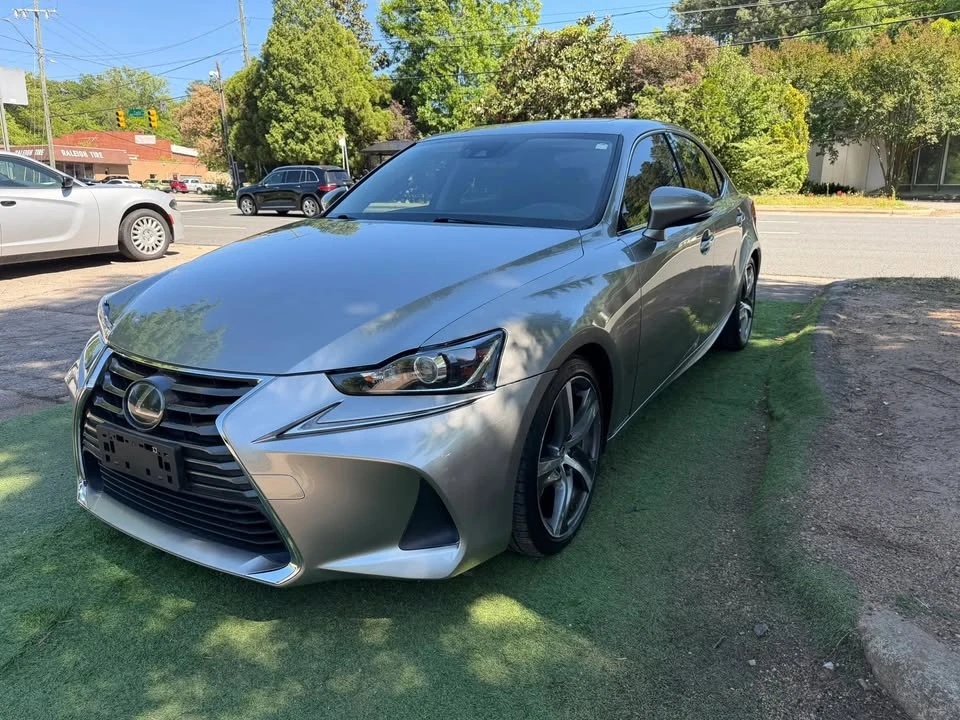 2018 Lexus IS 3rd Gen - Image 6 of 20