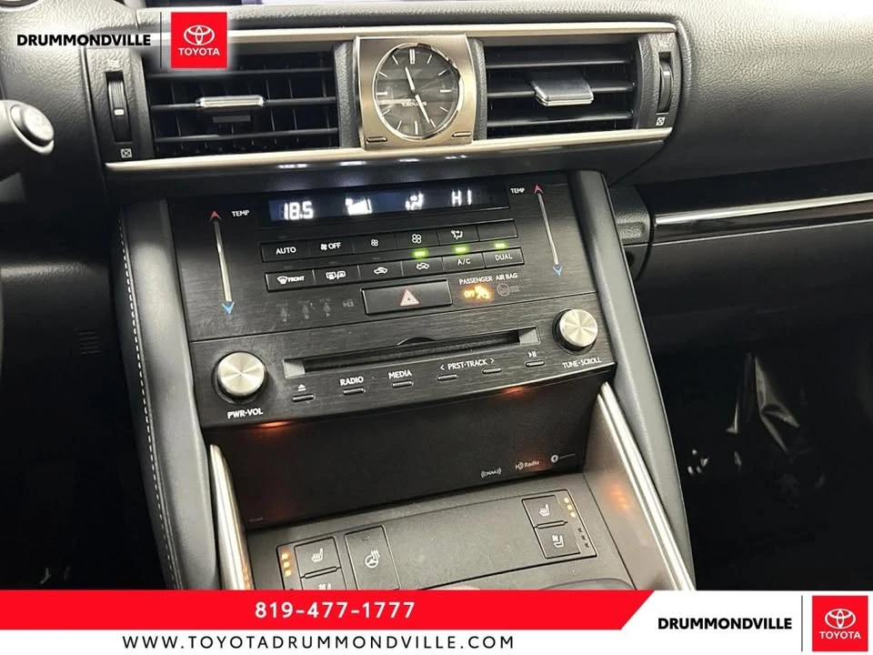 2018 Lexus IS 3rd Gen - Image 15 of 18