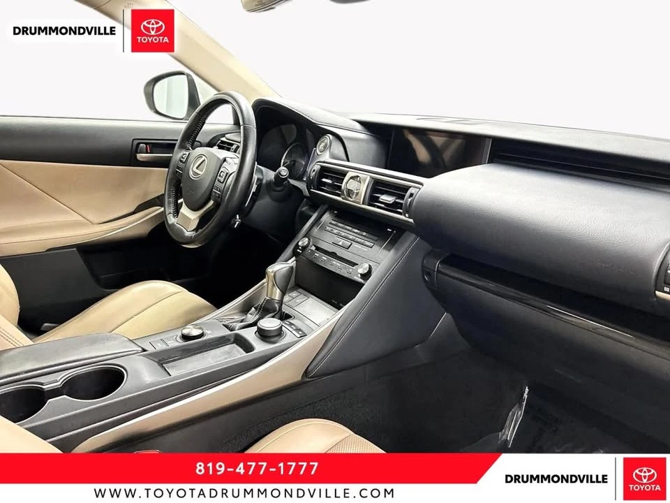 2018 Lexus IS 3rd Gen - Image 18 of 18