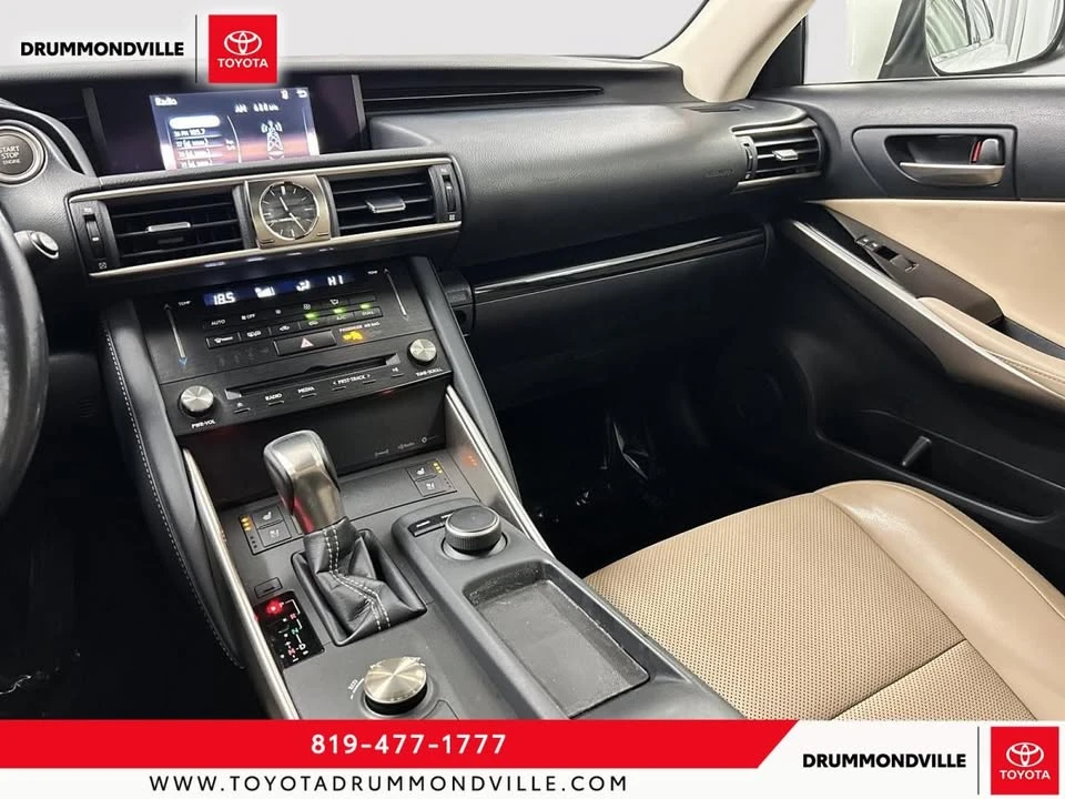 2018 Lexus IS 3rd Gen - Image 13 of 18