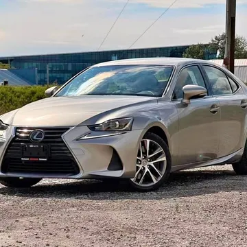 2018 Lexus IS