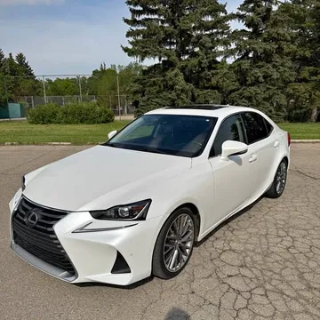 2018 Lexus IS 300 Premium Package
