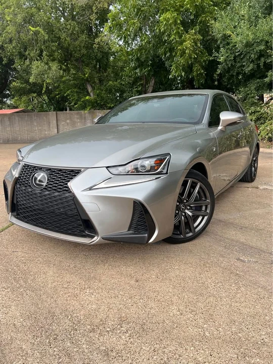 2018 Lexus IS 3rd Gen - Image 3 of 9