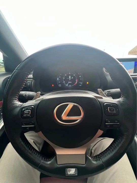 2018 Lexus IS 3rd Gen - Image 8 of 9