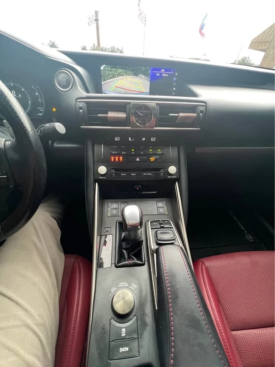 2018 Lexus IS 3rd Gen - Image 9 of 9